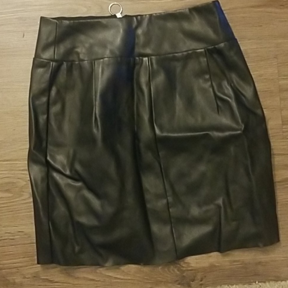 Express skirt